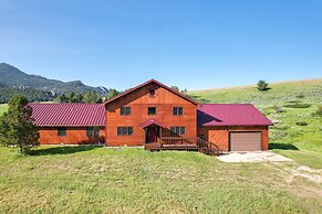 Remote WY Ranch w/ 170 Acres & Views Galore!