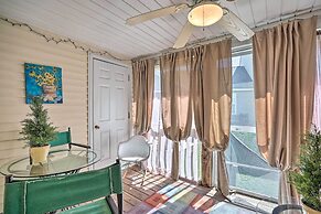 Charleston Townhome ~ 13 Mi to Sand & Surf!