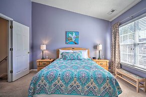 Charleston Townhome ~ 13 Mi to Sand & Surf!