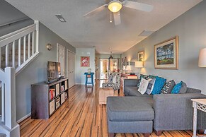 Charleston Townhome ~ 13 Mi to Sand & Surf!