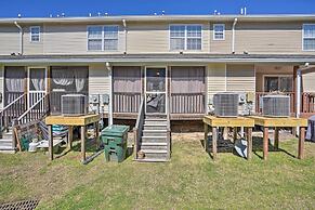 Charleston Townhome ~ 13 Mi to Sand & Surf!