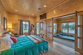 Ennis Lake Studio w/ Kayak, Pool & Fire Pit!