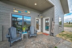 Ennis Lake Studio w/ Kayak, Pool & Fire Pit!