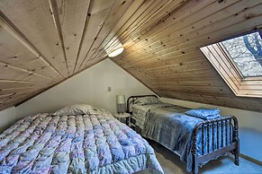 Lakefront Home w/ Seasonal Dock - 2 mi to Skiing!