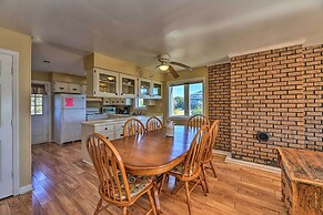 'east of the Sun' Beachside Apartment w/ Deck!