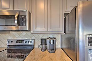 Stunning Lakefront Home: Hot Tub & Game Room!