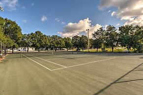 Dog-friendly Home w/ Yard ~ 6 Miles to the Beach!