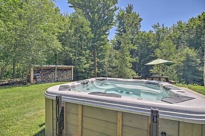 Waitsfield Home w/ Hot Tub - Close to Sugarbush!