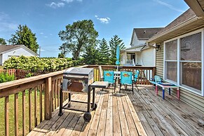 Pet-friendly Des Moines Home w/ Fenced Yard!