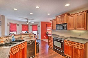 Pet-friendly Des Moines Home w/ Fenced Yard!