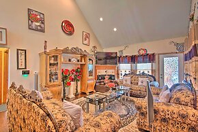 Pet-friendly Des Moines Home w/ Fenced Yard!