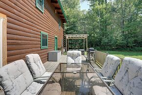 Panama Cabin on 36 Acres w/ Hot Tub & Trails!