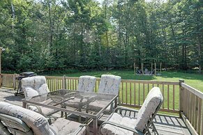 Panama Cabin on 36 Acres w/ Hot Tub & Trails!