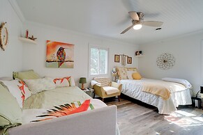 Topsail Beach Villa: Outdoor Oasis w/ Hot Tub