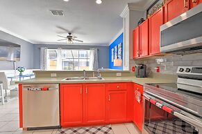 Resort Townhome w/ Splash Pool ~ 7 Mi to Disney!