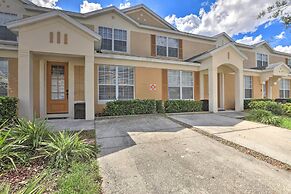 Resort Townhome w/ Splash Pool ~ 7 Mi to Disney!