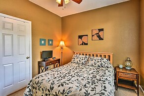 Resort Townhome w/ Splash Pool ~ 7 Mi to Disney!