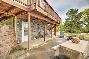 'eagles View' w/ Game Room - Walk to River!