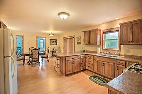 'eagles View' w/ Game Room - Walk to River!