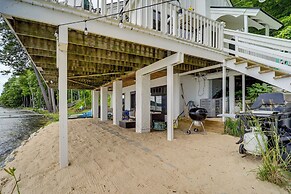 Updated Glen Arbor Cottage on Lake: Dock & Mooring