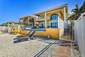 Apollo Beach House w/ Private Pool + Hot Tub