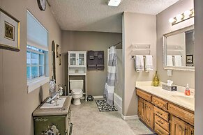 Cedar Creek Reservoir Home w/ Private Boat Launch!