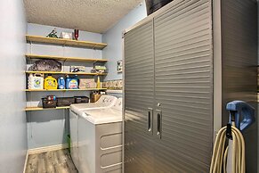 Cedar Creek Reservoir Home w/ Private Boat Launch!