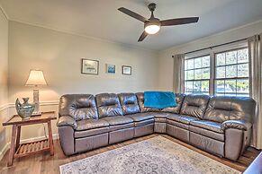 Waterfront Retreat < 4 Mi to Dtwn Cambridge!