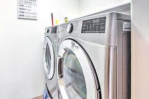 Vibrant Escape < Half Mi to Angel Fire Resort