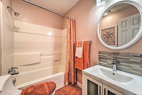 Jacksonville Getaway ~ 4 Mi to Downtown!