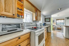 Ruidoso Cabin w/ Decks ~ 1 Mi to Downtown!