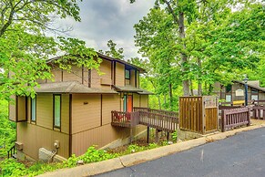 Lake-view Margaritaville Retreat w/ Screened Porch