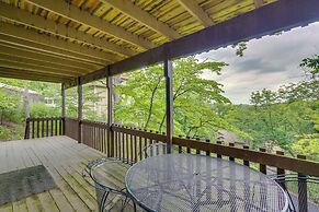 Lake-view Margaritaville Retreat w/ Screened Porch