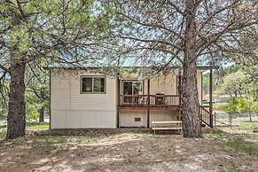 Charming Cloudcroft Cabin w/ Deck & Mtn Views
