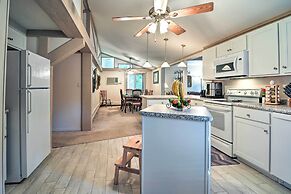 Roscommon Cabin w/ Fire Pit: Walk to Higgins Lake!