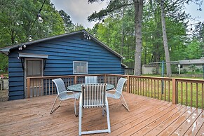 Roscommon Cabin w/ Fire Pit: Walk to Higgins Lake!
