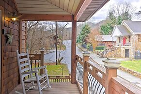 'the Boat House' - Charming Creekside Getaway!