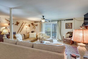 Nantahala Lake Family Home w/ Private Dock & Views