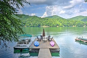 Nantahala Lake Family Home w/ Private Dock & Views