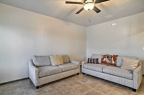 Spacious El Paso Apt, 6 Mi to Downtown!