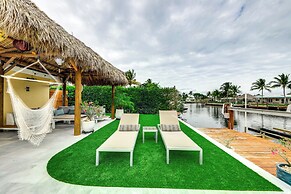 1 Mi to Pompano Beach: Vacation Rental w/ Pool!