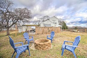 Sunny Front Royal Vacation Rental w/ Hot Tub!