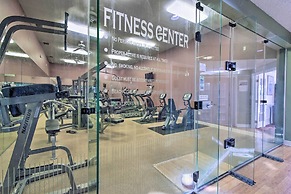 Corpus Christi Resort Condo - Walk to Beach!