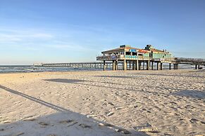 Corpus Christi Resort Condo - Walk to Beach!