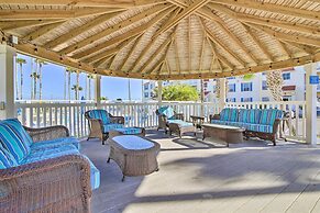 Corpus Christi Resort Condo - Walk to Beach!
