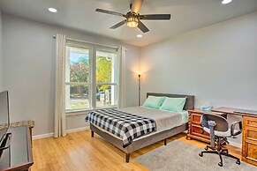Denison Home w/ Balcony: Walk to Downtown!