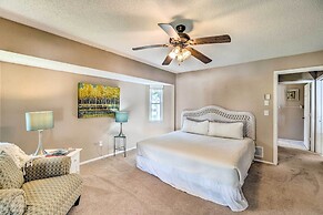 4 Mi to Beaches: Home w/ Lanai & Yard in Venice!