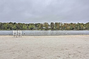 15 Mi to Camelback Ski Resort: Home w/ Deck!