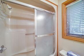 1/2 Mi to Sugar Mtn Resort: Condo w/ Balcony