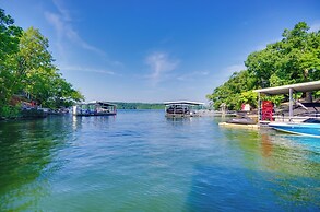 Dock, Boat Slip & View: Lakefront Tan-tar-a Home!